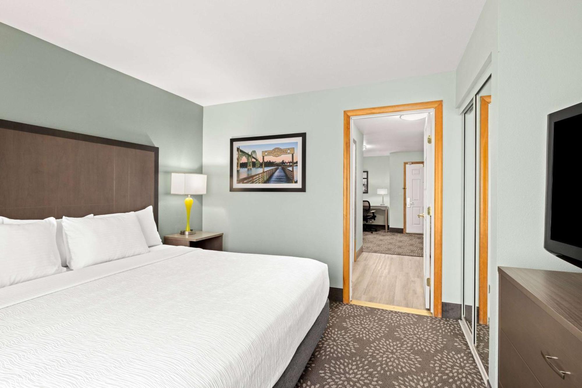 Hotel La Quinta By Wyndham Torre di Newport Esterno foto